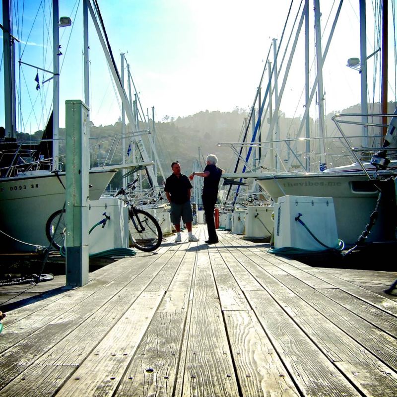 marina sausalito the vibes