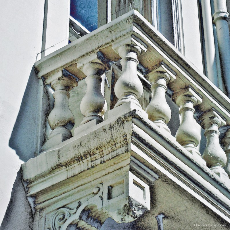 Balcony in Kensington London by Mark Wallis on thevibes.me